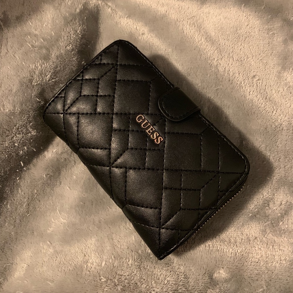 Guess Black Quilted Zip Wallet
